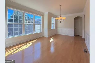 10507 Holliwell Court, Johns Creek, GA 30097 - Photo 8