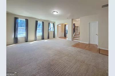 10507 Holliwell Court, Johns Creek, GA 30097 - Photo 14