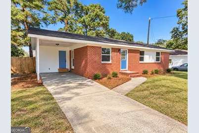 110 Susan Drive, Warner Robins, GA 31093 - Photo 2
