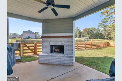 251 Lake Point Drive, Williamson, GA 30292 - Photo 28
