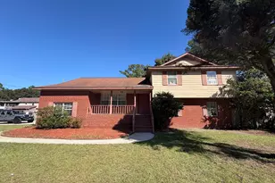 701 Charlotte Ct, Hinesville, GA 31313 - Photo 2