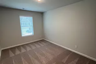 11651 Chatham Dr, Hampton, GA 30228 - Photo 4