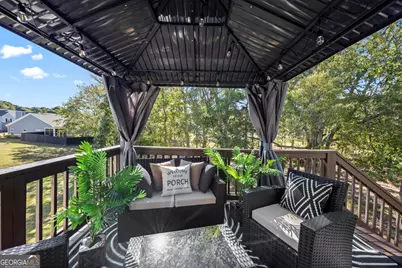 388 Sunset Drive, Statham, GA 30666 - Photo 10