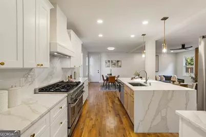 658 Schuyler Avenue SE, Atlanta, GA 30312 - Photo 10