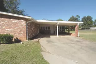 258 W Adams St, Tennille, GA 31089 - Photo 36