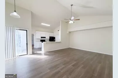 99 Brookhaven Circle, Warner Robins, GA 31093 - Photo 8