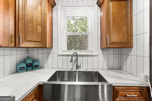896 Roseview Dr, Macon, GA 31217 - Photo 22