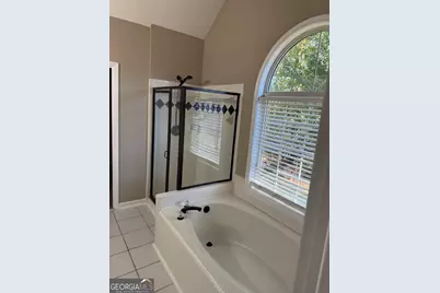 6972 Harbor Town Way, Stone Mountain, GA 30087 - Photo 18