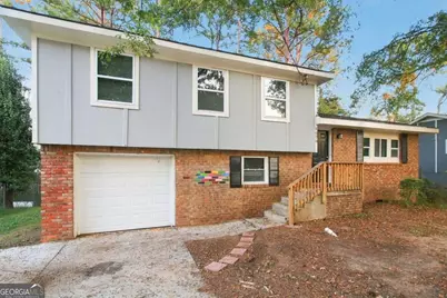 8020 Kendrick Road, Jonesboro, GA 30238 - Photo 2