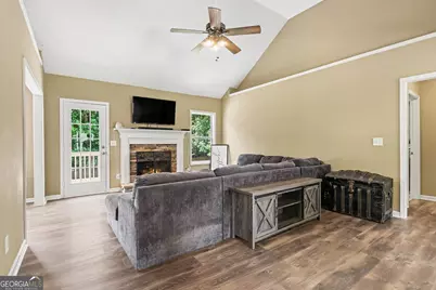 6219 Compass Drive, Flowery Branch, GA 30542 - Photo 8