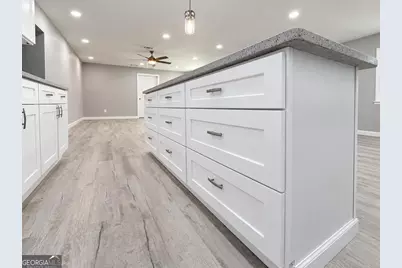 1307 4th Avenue, Albany, GA 31707 - Photo 6