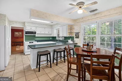 109 Oakdale Drive, Lagrange, GA 30240 - Photo 2