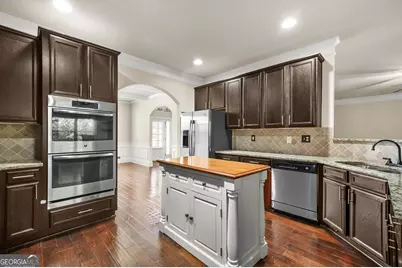 882 Nestling Drive, Lawrenceville, GA 30045 - Photo 10