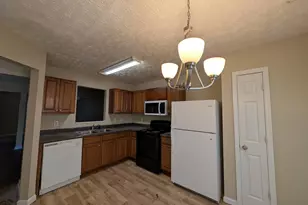 2079 Grove Way, Hampton, GA 30228 - Photo 2