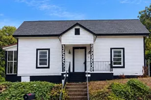 301 Johnson St, Lagrange, GA 30241 - Photo 1