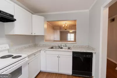 2505 Broad Street #323, Athens, GA 30606 - Photo 4