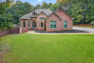 815 Streamside Dr, McDonough, GA 30252 - Photo 1