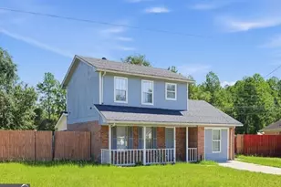 1528 Woodcrest Cir, Hinesville, GA 31313 - Photo 2