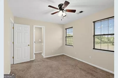 1528 Woodcrest Circle, Hinesville, GA 31313 - Photo 12