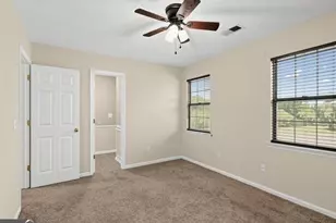 1528 Woodcrest Cir, Hinesville, GA 31313 - Photo 12
