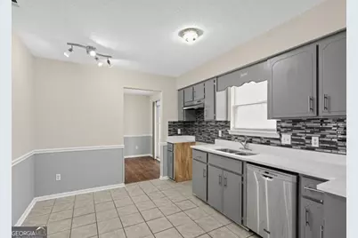 1528 Woodcrest Circle, Hinesville, GA 31313 - Photo 10