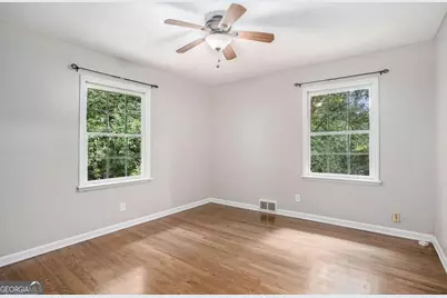 1768 Briarlake Circle, Decatur, GA 30033 - Photo 10