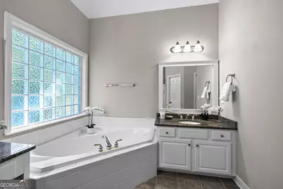 25 Lyndhurst Way, Sharpsburg, GA 30277 - Photo 24