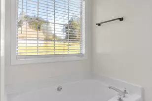 95 O'Tara Woods Dr, Newnan, GA 30263 - Photo 26