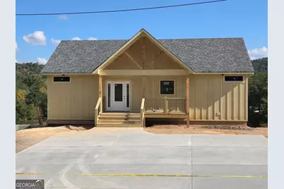 369 McKinney Street, Blue Ridge, GA 30513 - Photo 2