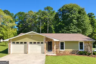 100 Belair Ln, Stockbridge, GA 30281 - Photo 2