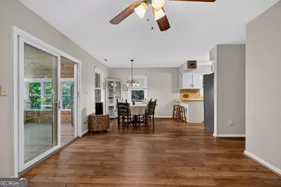 371 S Grayson Trail, Hogansville, GA 30230 - Photo 8