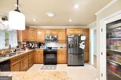 396 Luton Place, Macon, GA 31210 - Photo 14
