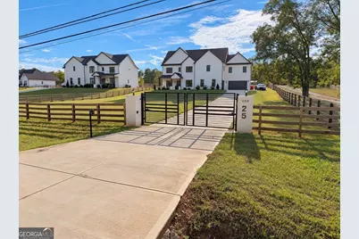 250 Pleasant Hill Church Rd NE, Winder, GA 30680 - Photo 4