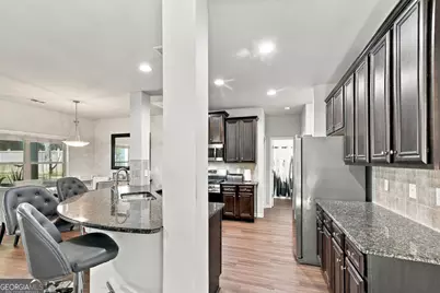 6736 Oak Hill Place, Fairburn, GA 30213 - Photo 16