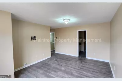 3854 Pleasant Oaks Drive, Lawrenceville, GA 30044 - Photo 8