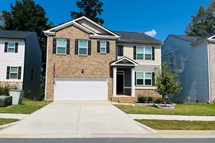 138 Silver Birch Pass, Newnan, GA 30265 - Photo 1