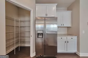 109 Davina Dr, Smyrna, GA 30082 - Photo 10