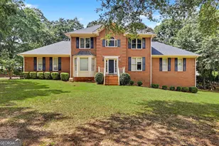 107 Big Oak Dr, Barnesville, GA 30204 - Photo 1