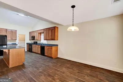 1723 Sara Hunter Lane NW, Milledgeville, GA 31061 - Photo 16