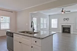 719 Tree Top Trl, Evans, GA 30809 - Photo 8