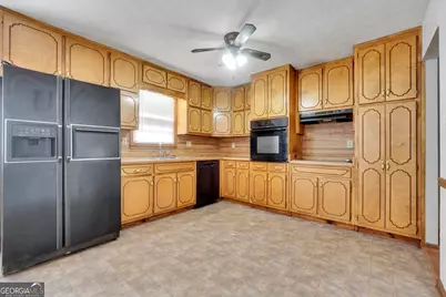 370 Davis Road, Locust Grove, GA 30248 - Photo 14