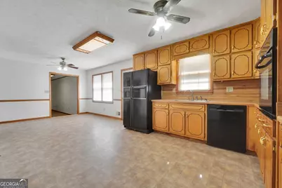 370 Davis Road, Locust Grove, GA 30248 - Photo 12