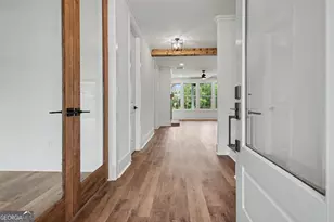 70 Loring Ln, Senoia, GA 30276 - Photo 8