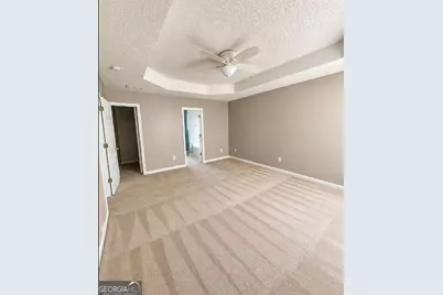 5445 Hilltop Pass, Fairburn, GA 30213 - Photo 10