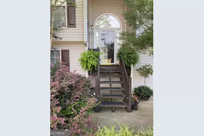 112 Canterbury Court, Jackson, GA 30233 - Photo 2