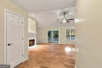 192 Brentwood Drive, Demorest, GA 30535 - Photo 4