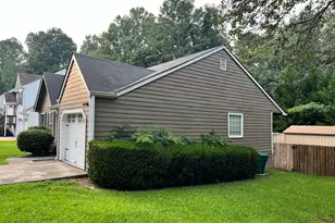 4000 Cooper Lake Ct, Smyrna, GA 30082 - Photo 2