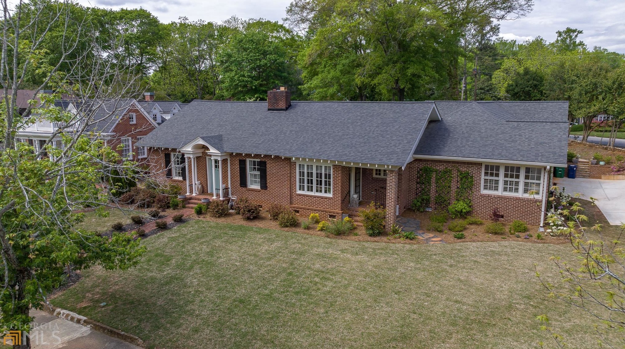 410 Milledge Cir, Athens, GA