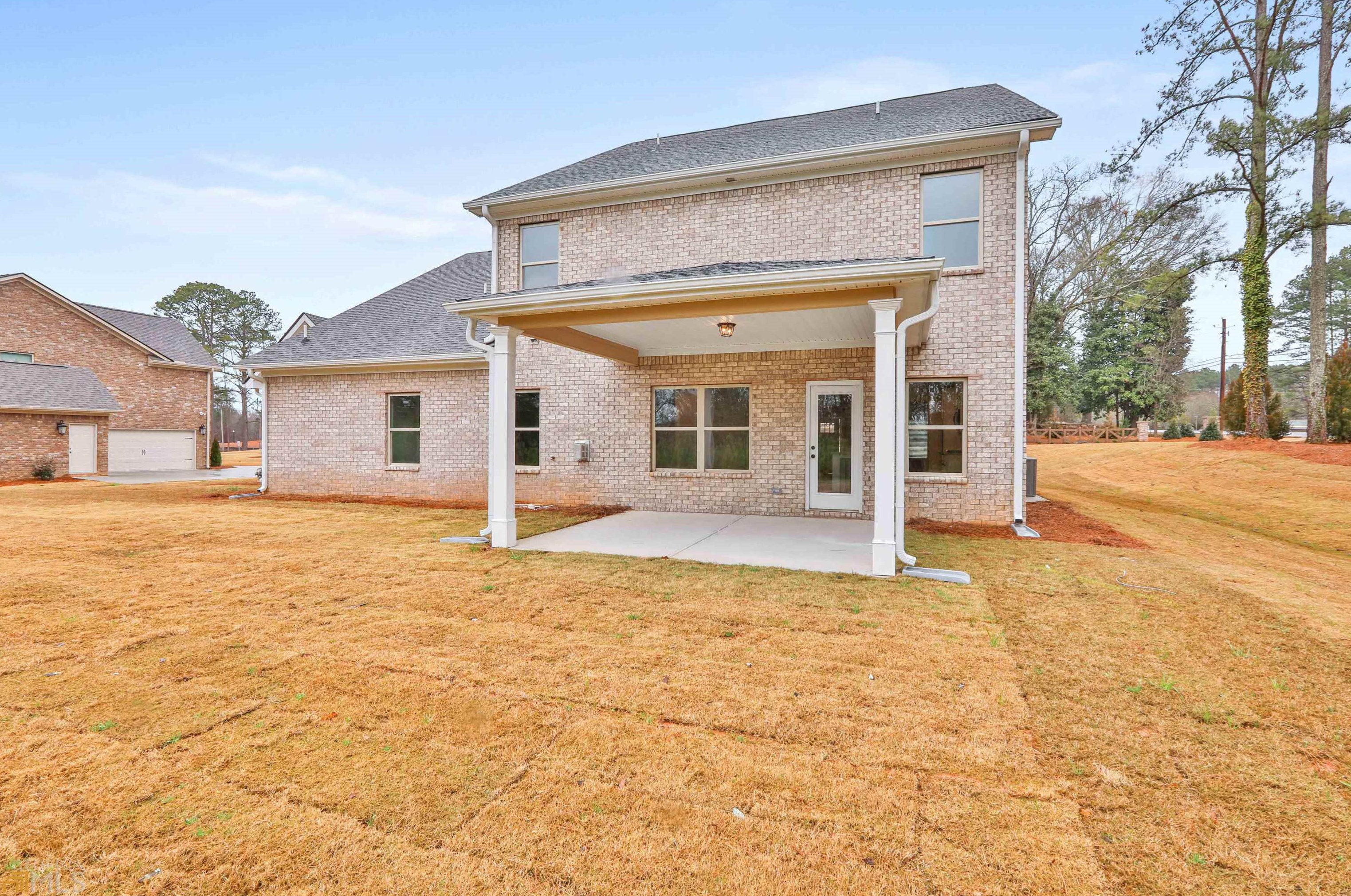 697 Jeff Davis Dr, Fayetteville GA  30215-2265 exterior