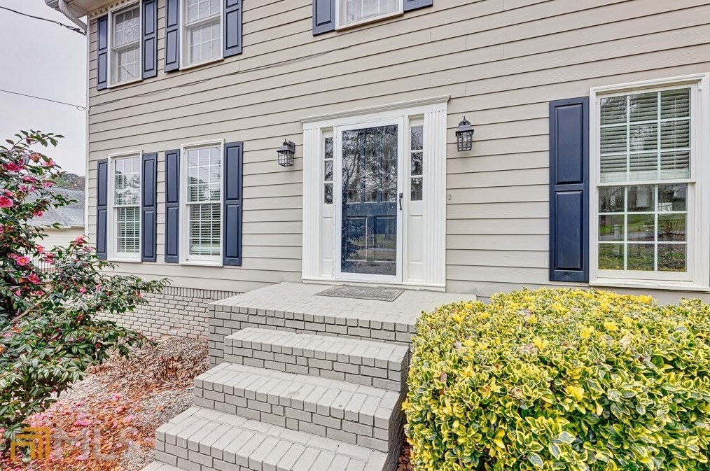 4843 Mcpherson Dr Ne, Roswell, GA 30075